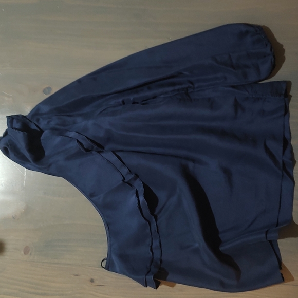 J Crew Women's Blouse - Picture 2 of 2